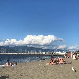 Heart Of Kitsilano Area,5 Mins Walk To Kits Beach,no Share With Other People , Vancouver Canada